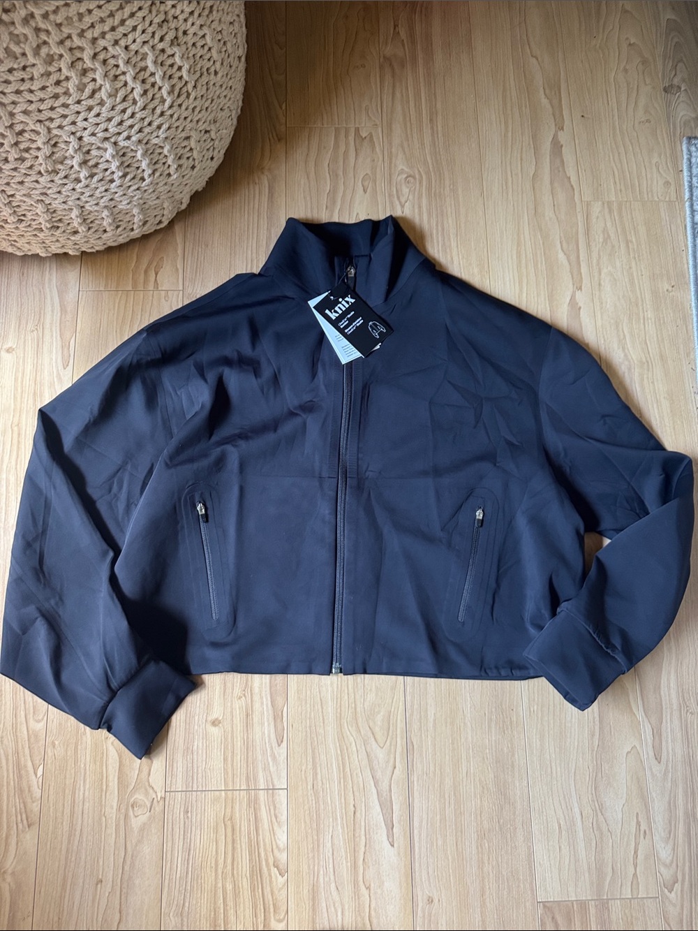 knix Cloudcut Studio Bomber